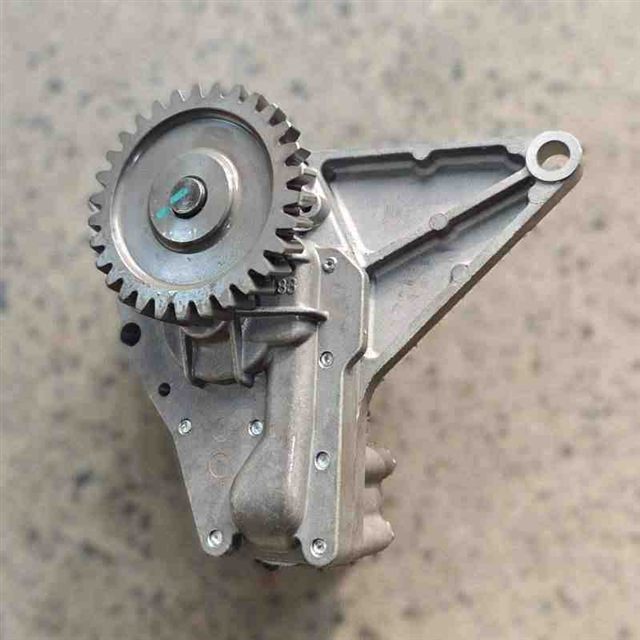 Weichai WP6 Oil Pump 12159765
